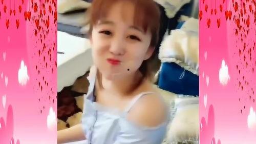 彤彤妹妹吃瓜,彤彤妹妹的甜蜜瓜果时光
