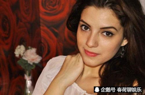 俄罗斯女吃瓜,揭秘网络红人的崛起与争议